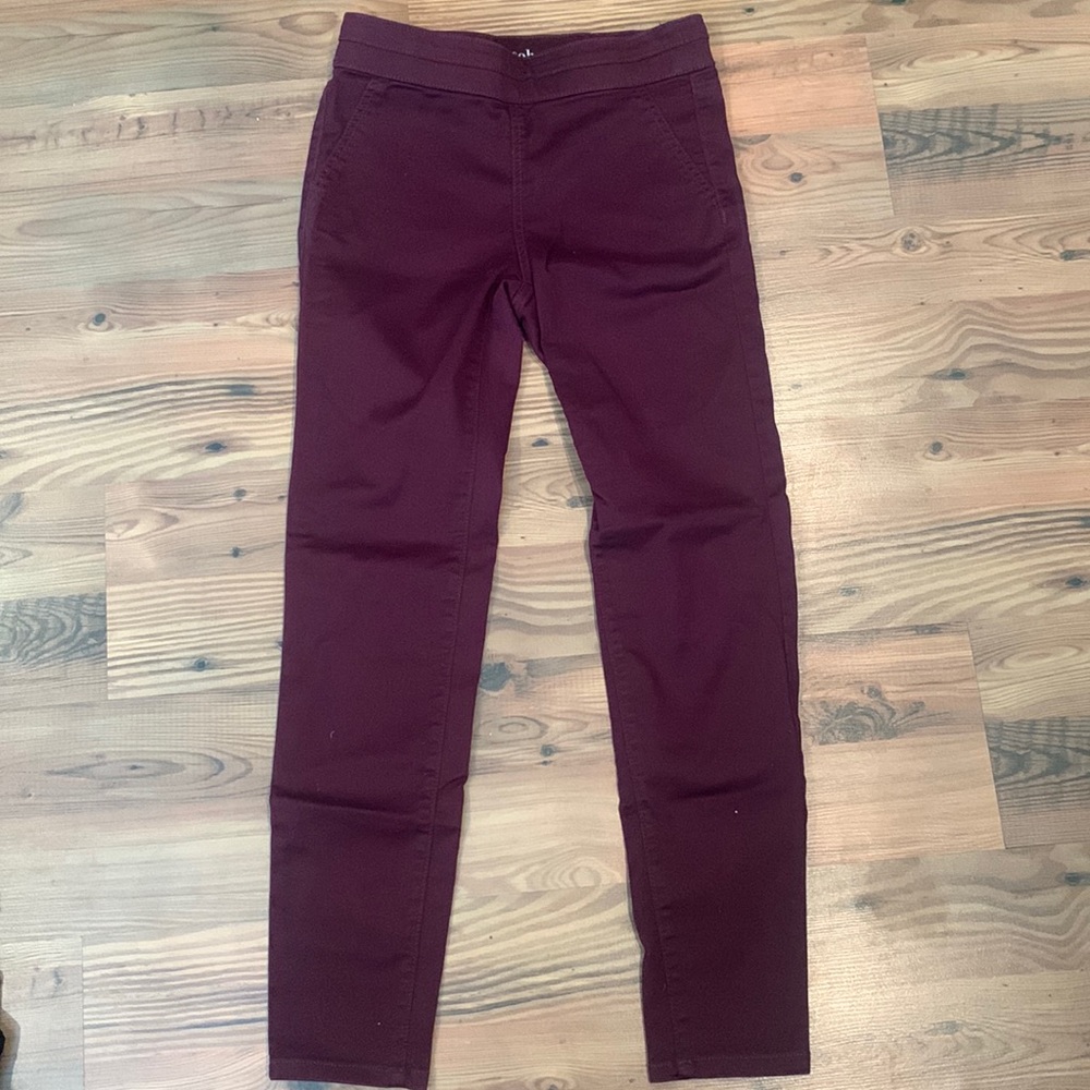High waste pull-on legging jeans